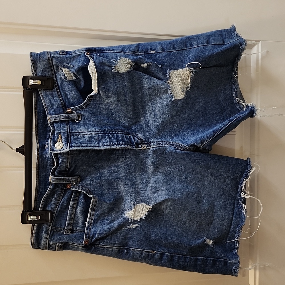 Size 12 Old Navy Sky High Extra High Distressed Shorts